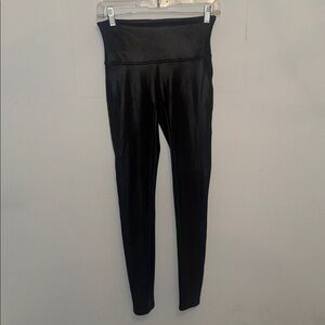 Spanx Leggings Faux Leather Shine Effect